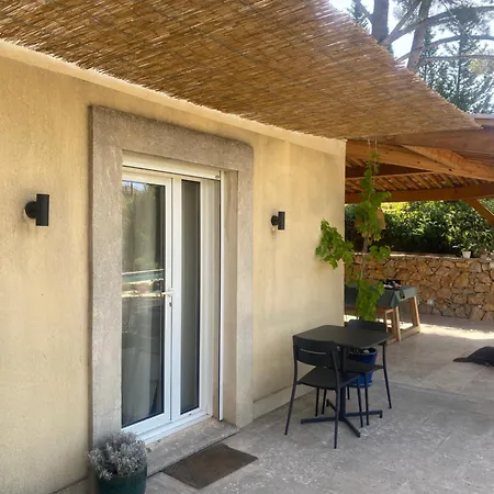 Castel'lodge Apartman Le Beausset